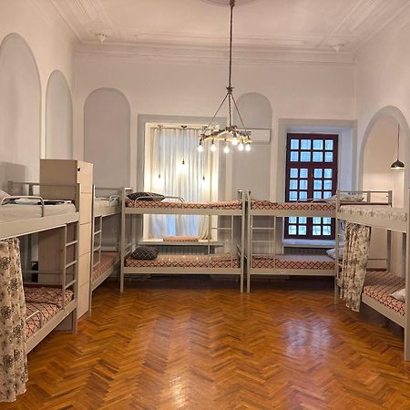 Flora Music & Art Hostel Baku Eksteriør bilde