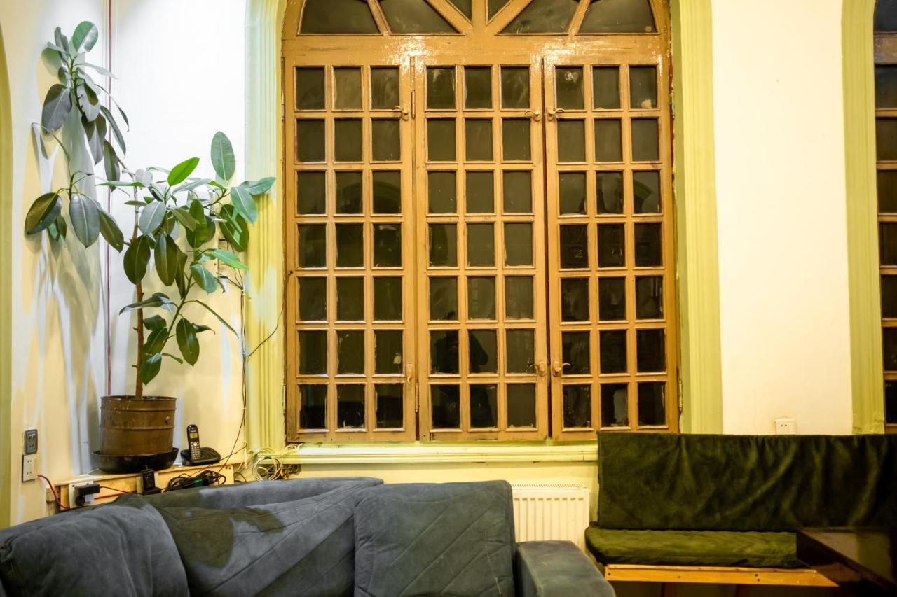 Flora Music & Art Hostel Baku Eksteriør bilde