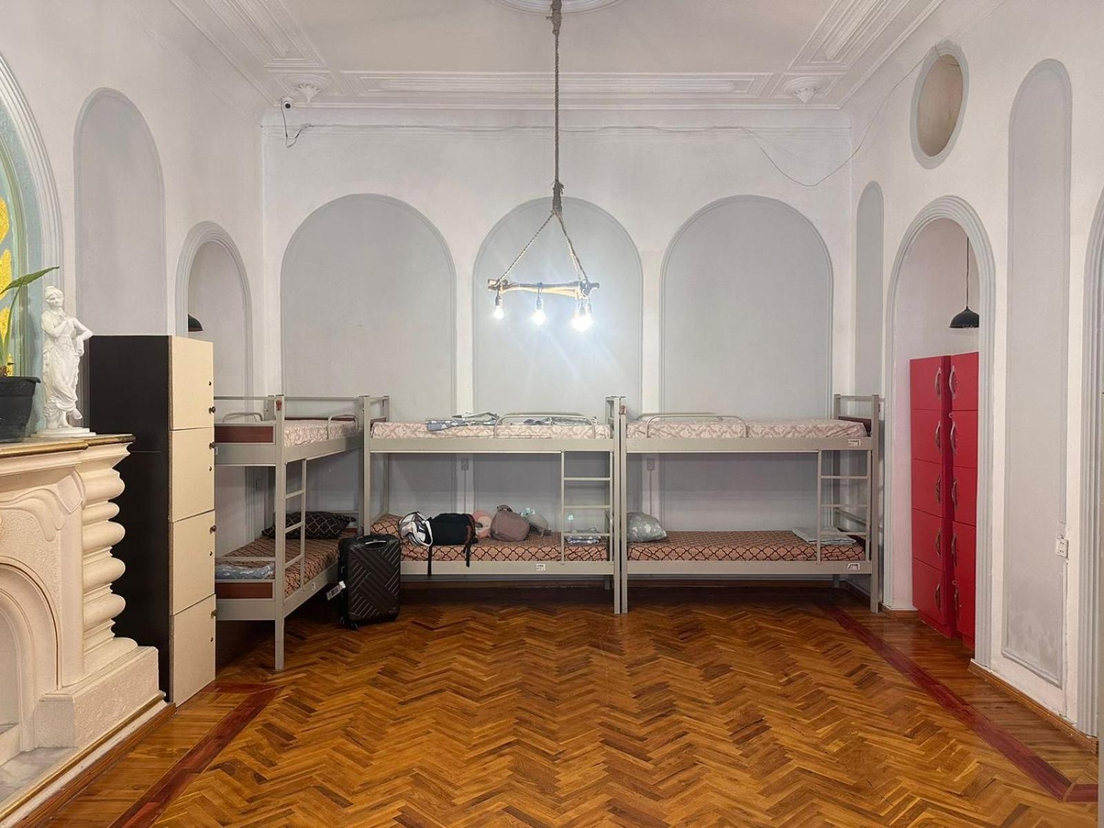 Flora Music & Art Hostel Baku Eksteriør bilde